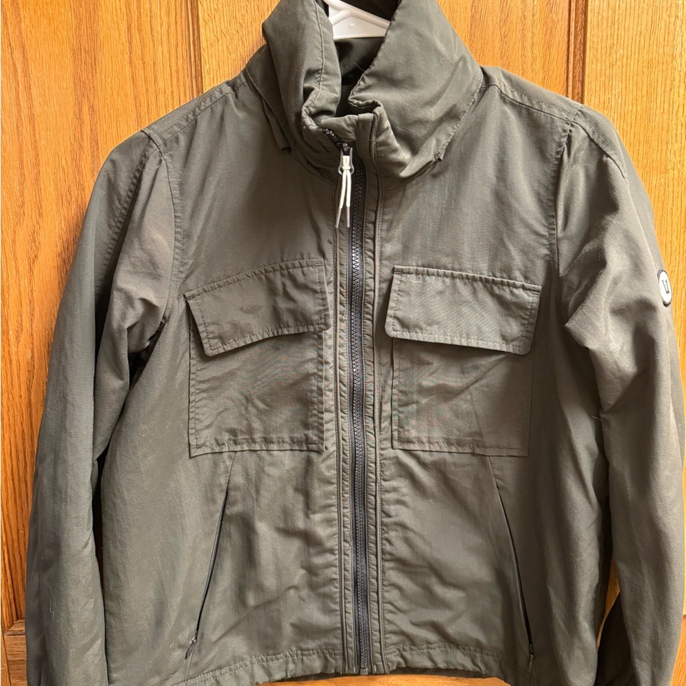 Vuori Dark Olive Jacket with Zipper